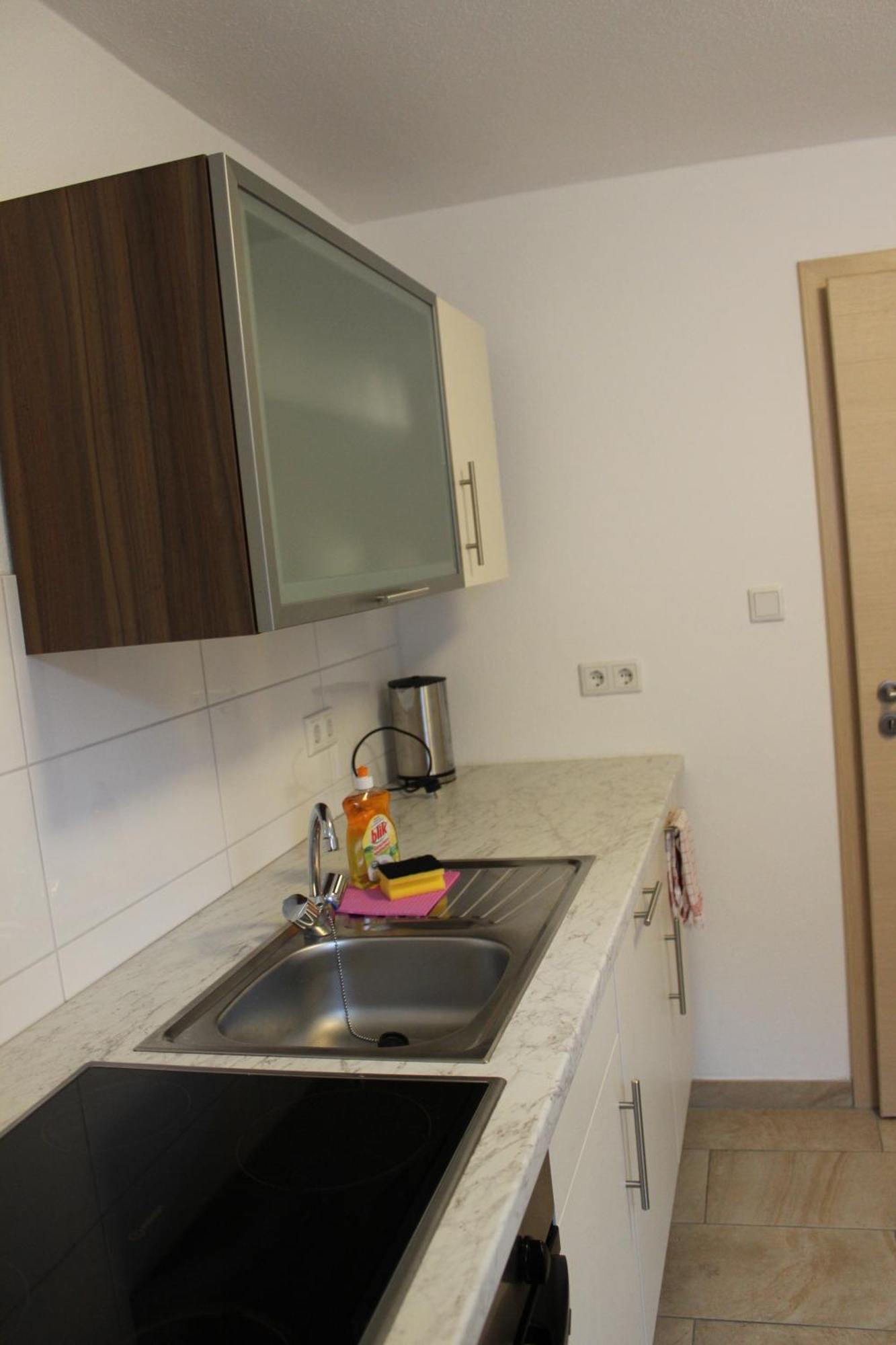 Greenpartment Boardinghouse Neustadt Neustadt an der Donau Zimmer foto