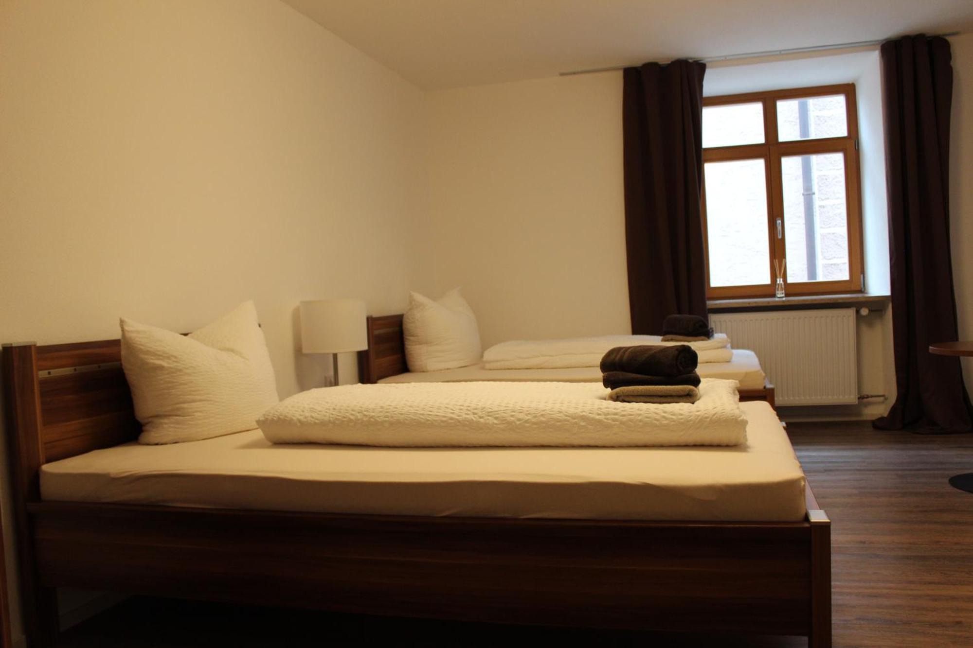 Greenpartment Boardinghouse Neustadt Neustadt an der Donau Zimmer foto