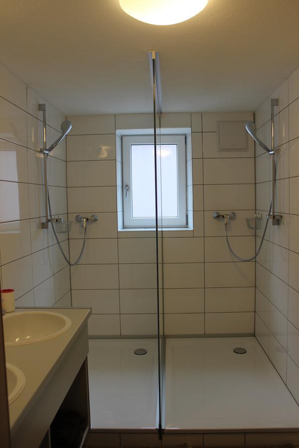 Greenpartment Boardinghouse Neustadt Neustadt an der Donau Zimmer foto